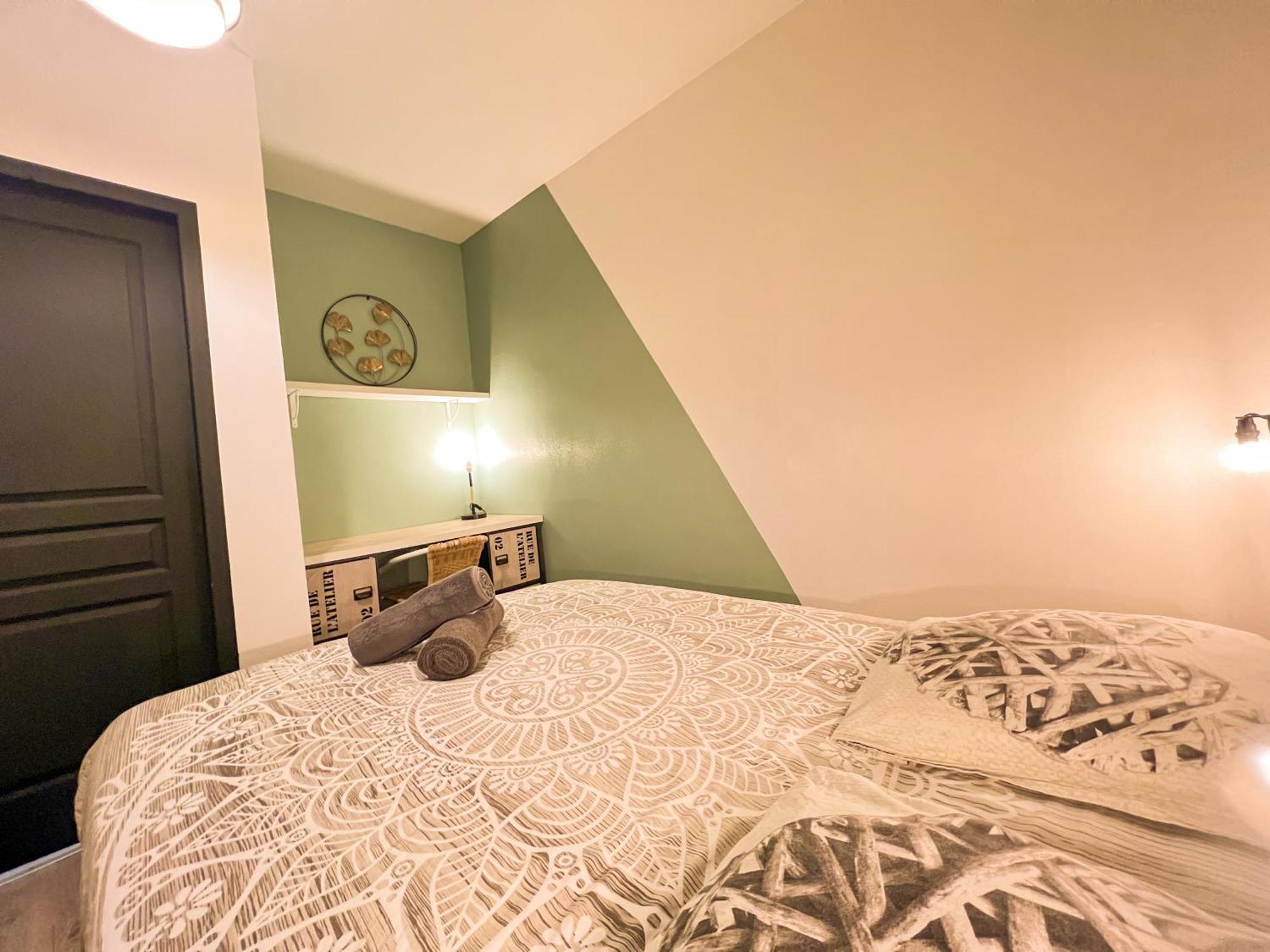 Le Montaigne - Wifi Fibre- Coeur Du Centre Ville-Property Rental Nm Périgueux Buitenkant foto