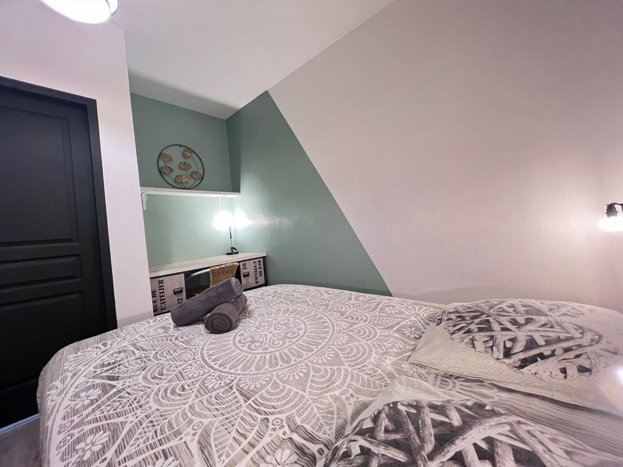 Le Montaigne - Wifi Fibre- Coeur Du Centre Ville-Property Rental Nm Périgueux Buitenkant foto