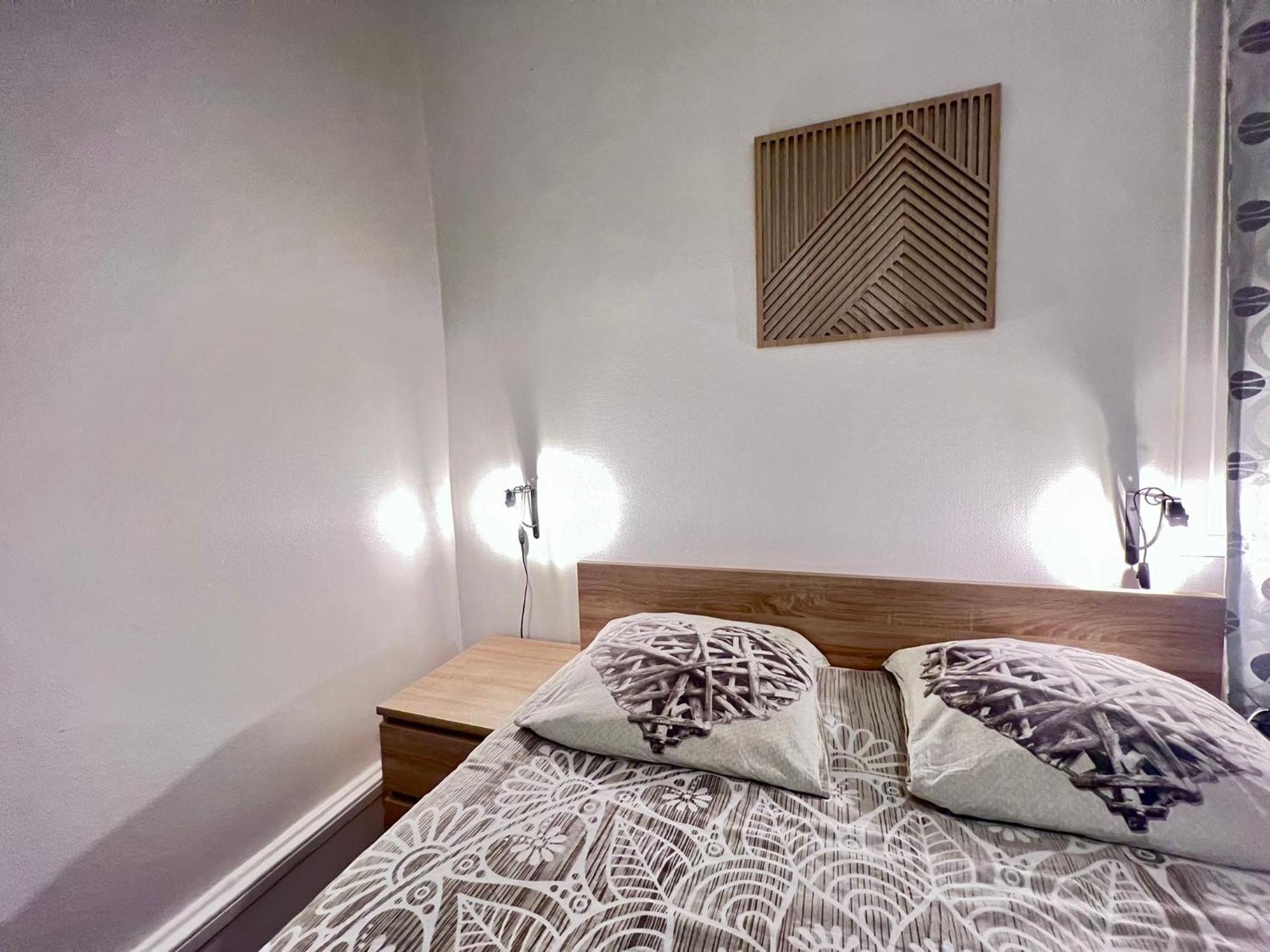 Le Montaigne - Wifi Fibre- Coeur Du Centre Ville-Property Rental Nm Périgueux Buitenkant foto